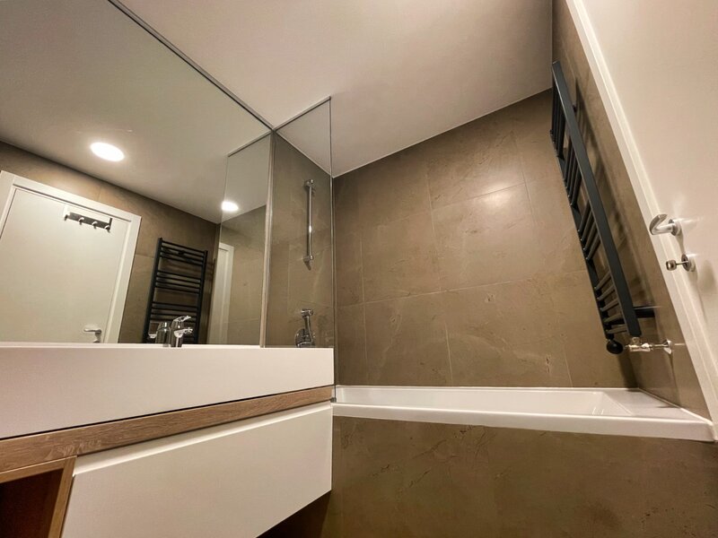 One 2022 Herastrau Towers, 3 camere 146 mp 2Bai, Centrala, AC, Parcare
